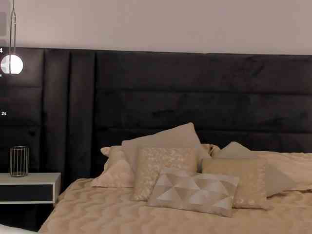 NaomiSainz webcam