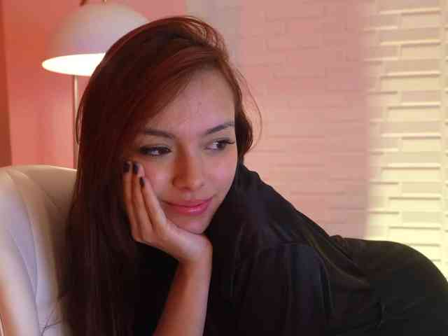NaomiSainz webcam