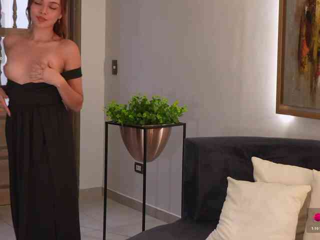 NaomiSainz NaomiSainz