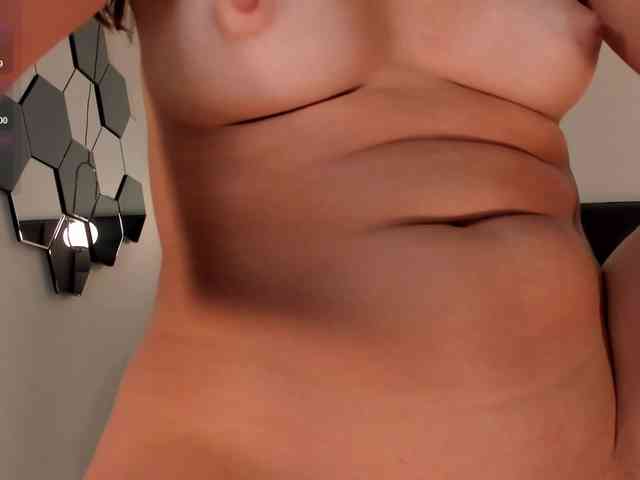 NaomiSainz webcam
