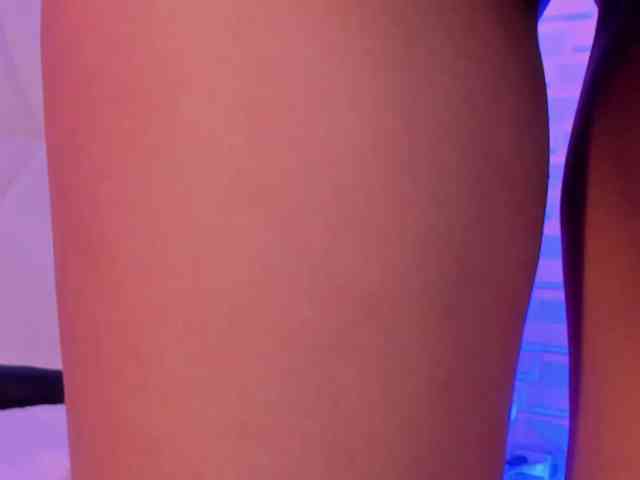 NaomiSainz webcam