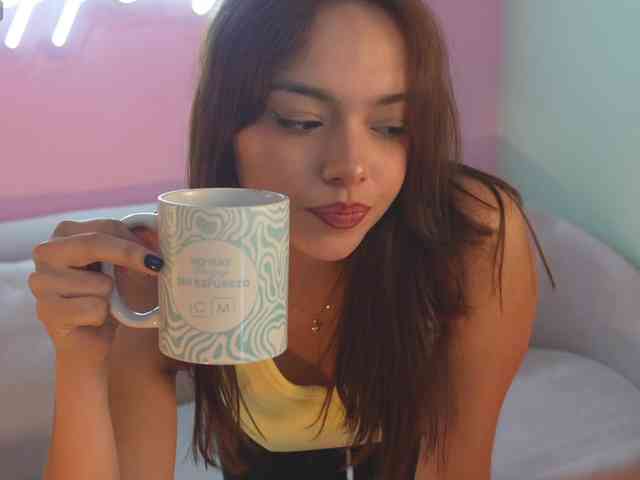 NaomiSainz webcam