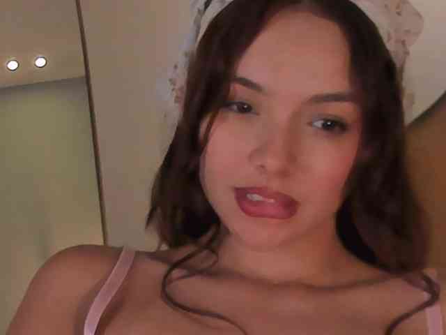 NaomiSainz