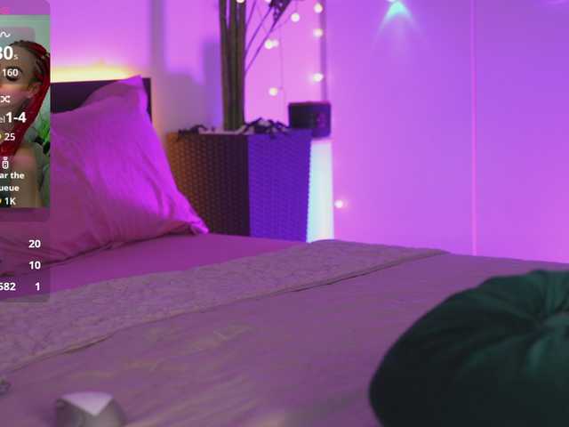 Antoniagold's BongaCams show and profile