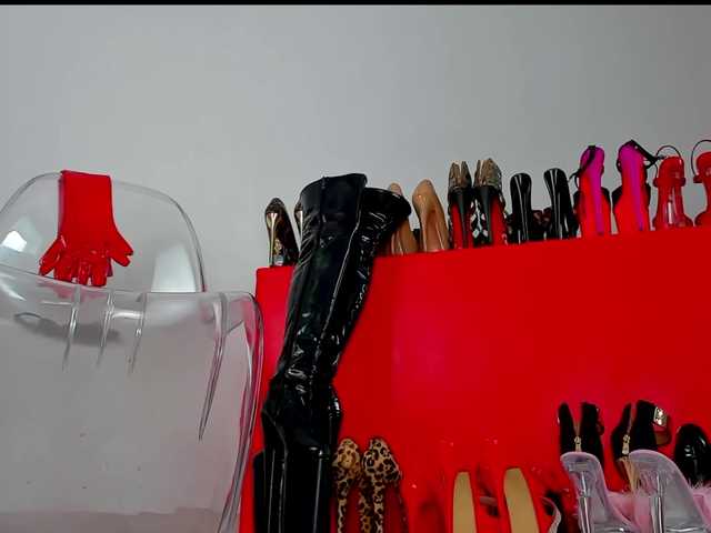 MistressK's BongaCams show and profile