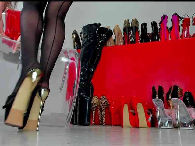 MistressK webcam