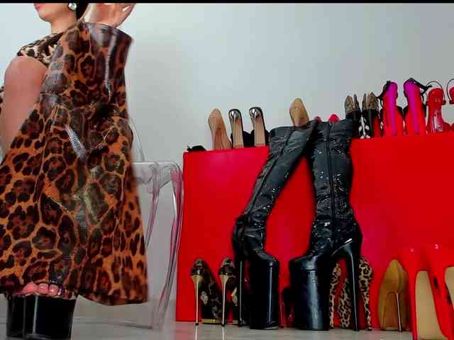 MistressK webcam