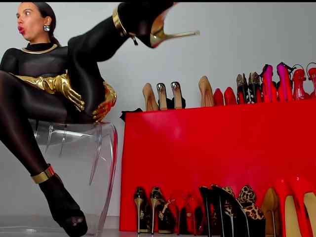 MistressK webcam