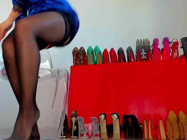 MistressK webcam