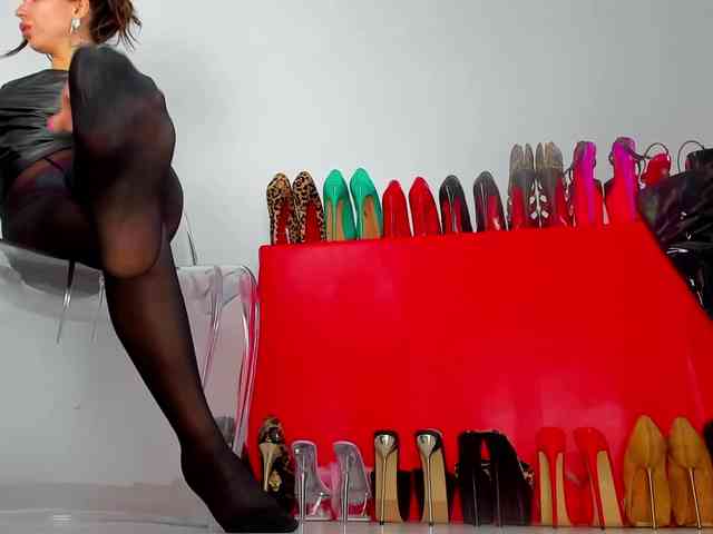 MistressK webcam