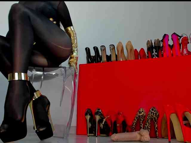 MistressK webcam