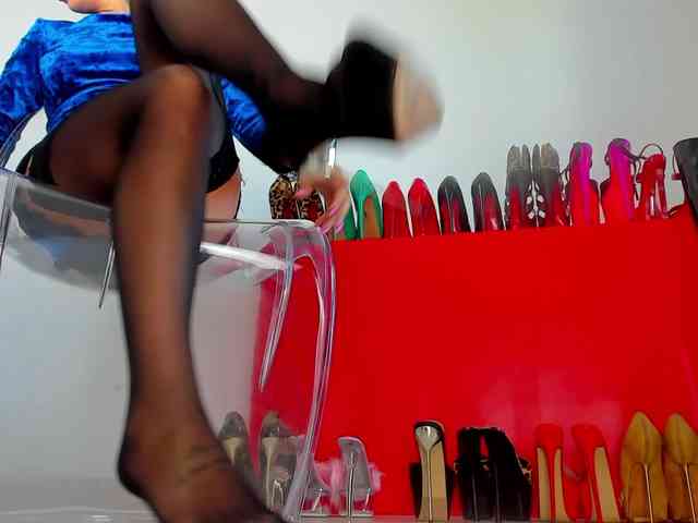 MistressK webcam