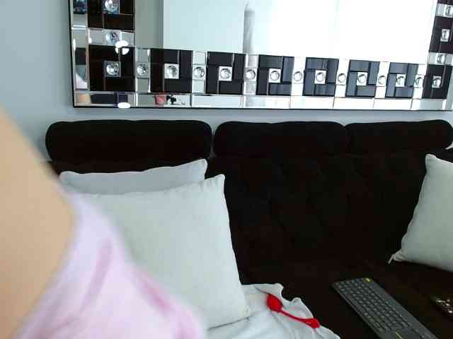 naty-taylor webcam