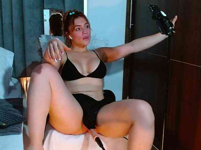 naty-taylor webcam