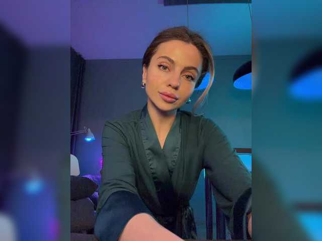 Nataliecroys — lovense-from 3tk Full private - dildo Regular private and group - fingers  Anal in full private - 1000tk  I don't undress in the general chat