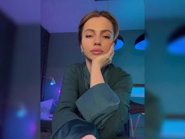 Nataliecroys from BongaCams is Freechat