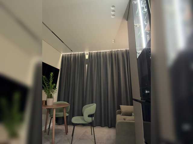 Nataliecroys's BongaCams show and profile