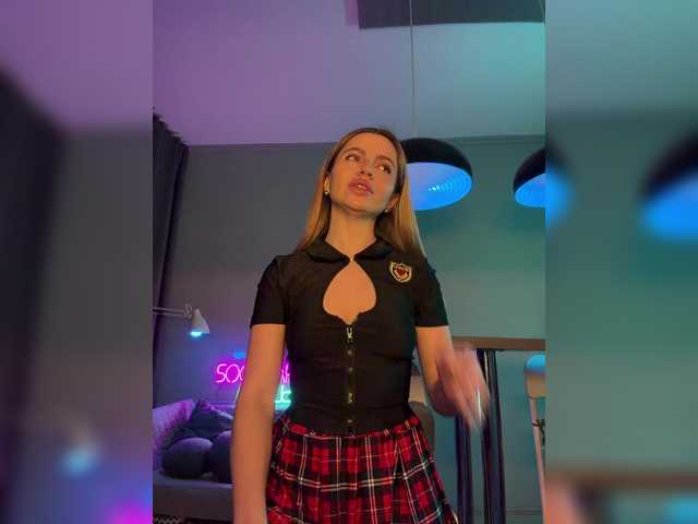 Nataliecroys from BongaCams is Freechat