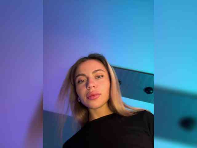 Nataliecroys webcam