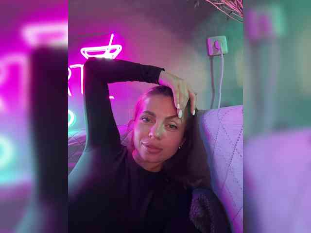 Nataliecroys webcam
