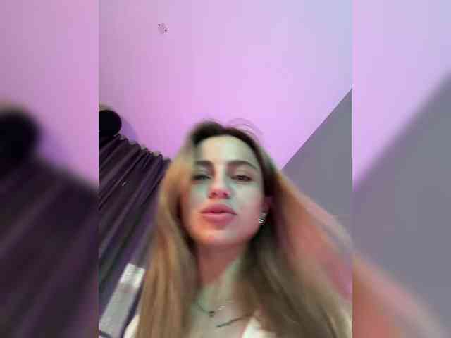 Nataliecroys webcam