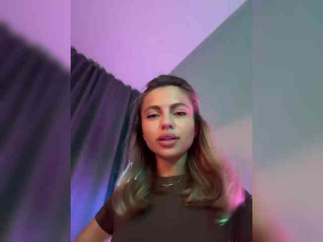 Nataliecroys webcam