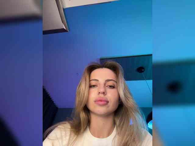 Nataliecroys webcam