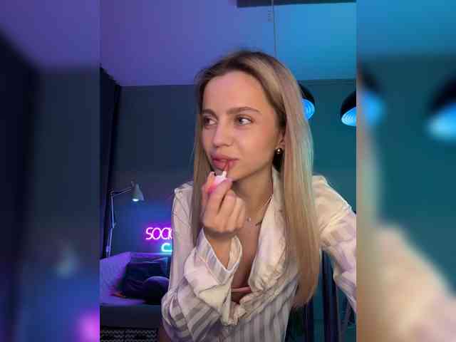 Nataliecroys webcam