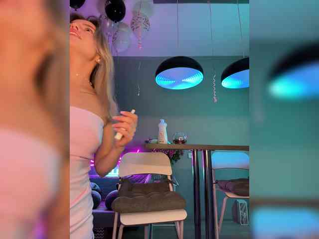 Nataliecroys webcam
