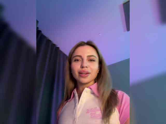 Nataliecroys webcam