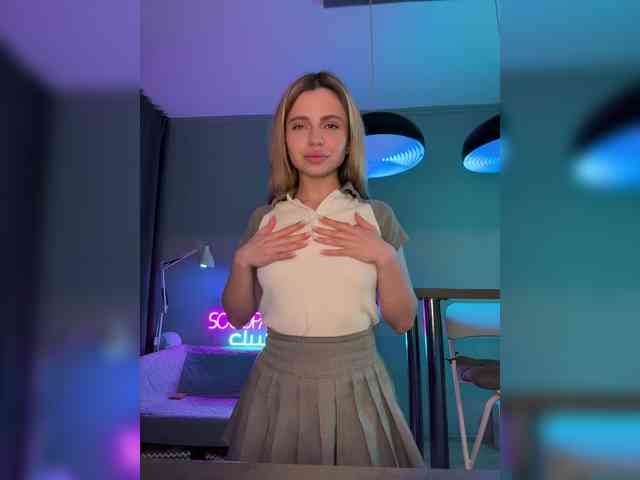 Nataliecroys webcam
