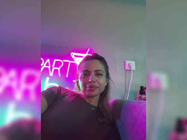 Nataliecroys webcam
