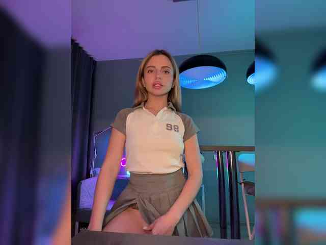 Nataliecroys webcam