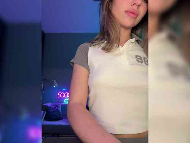 Nataliecroys Live Webcam on BongaCams
