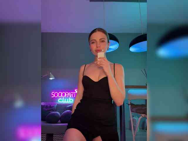 Nataliecroys webcam