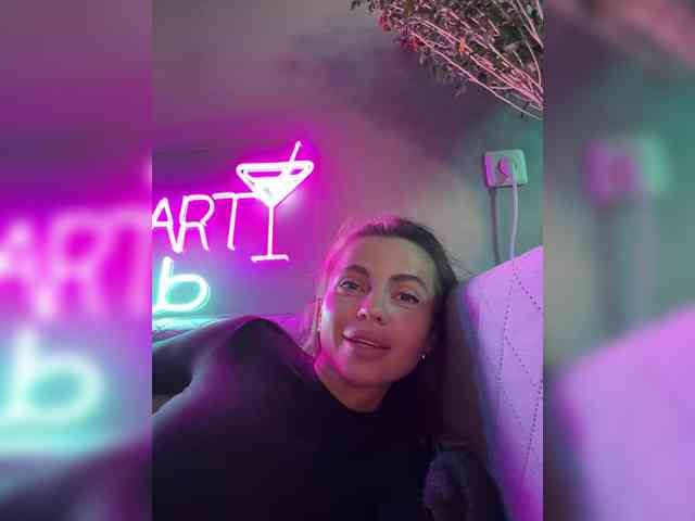 Nataliecroys webcam