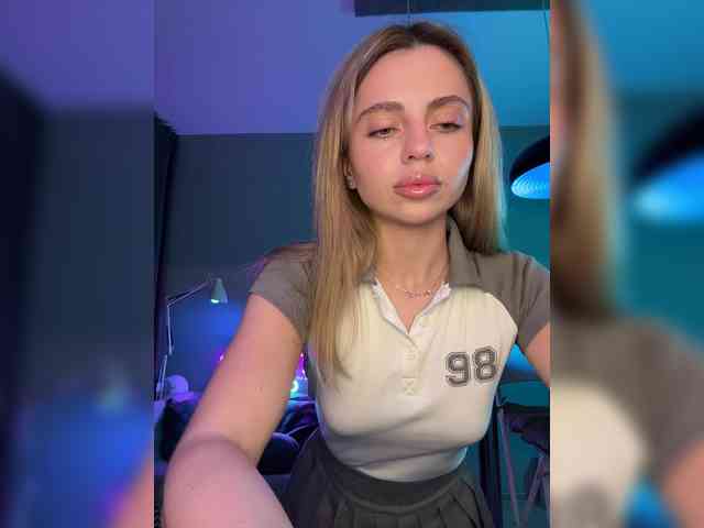 Nataliecroys Live Webcam on BongaCams