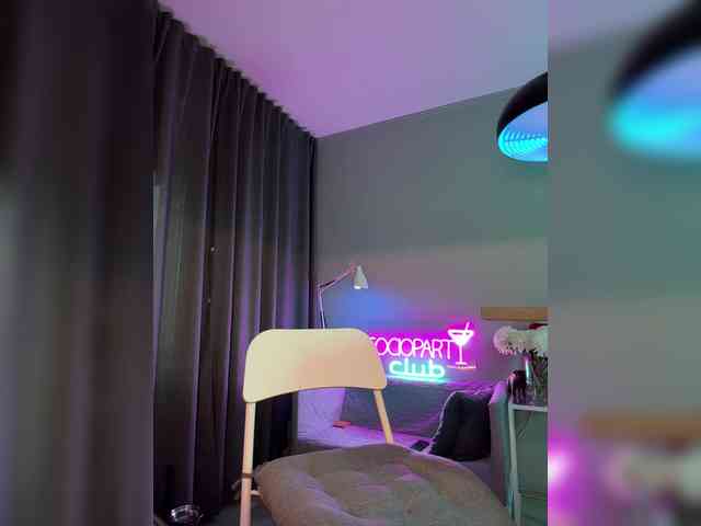 Nataliecroys webcam
