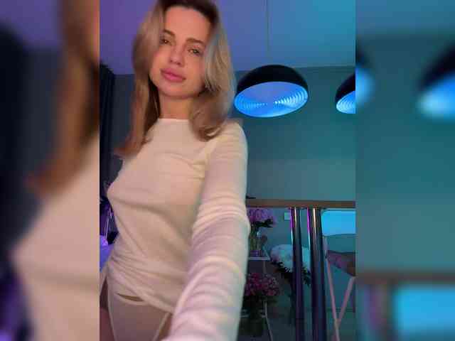 Nataliecroys webcam
