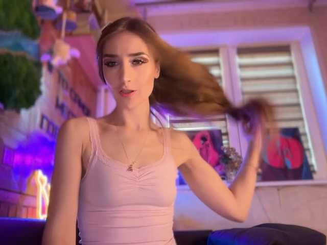 CandyBoom's BongaCams profile