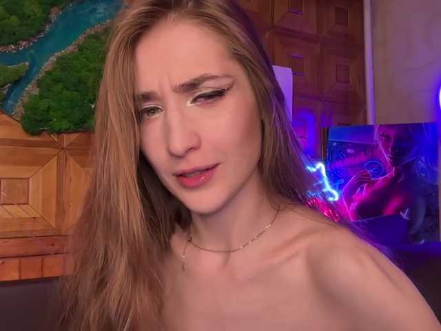 Sex chat gratuit in direct cu CandyBoom pe BongaCams