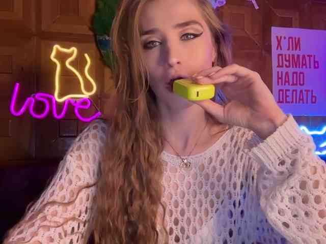 CandyBoom bongacams