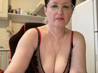 HotMilfPussy Porn Show