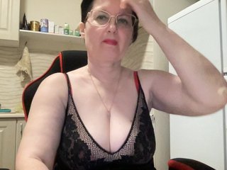 HotMilfPussy Porn Show