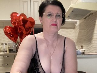 HotMilfPussy Porn Show