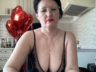 HotMilfPussy Porn Show