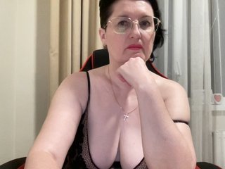HotMilfPussy Porn Show