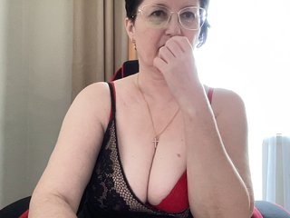 HotMilfPussy Porn Show