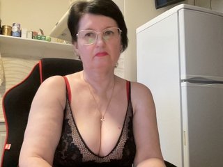 HotMilfPussy Porn Show