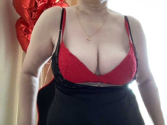 HotMilfPussy from BongaCams is Freechat